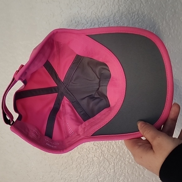Adidas Aeroready Superlite Pink Running Hat - Picture 6 of 8